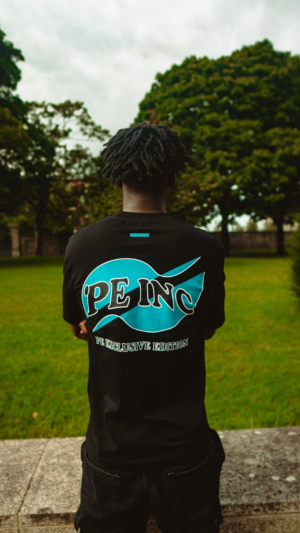 Exclusive tee